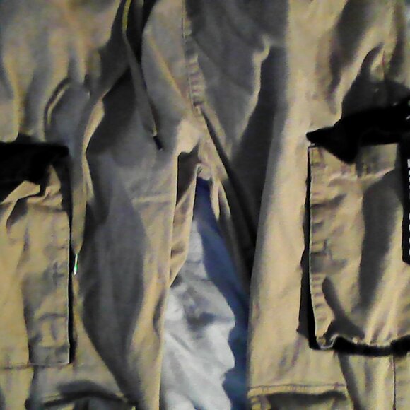 Khaki cargos - Picture 4 of 4